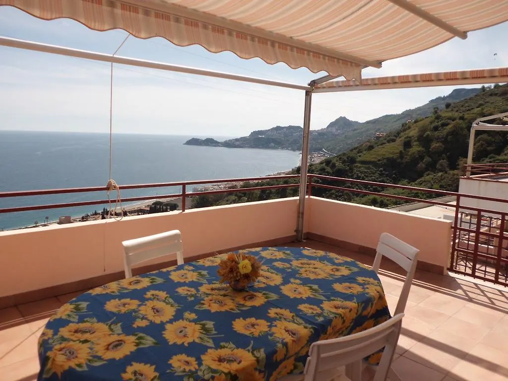 L'Orizzonte Sul Mare Διαμέρισμα Letojanni